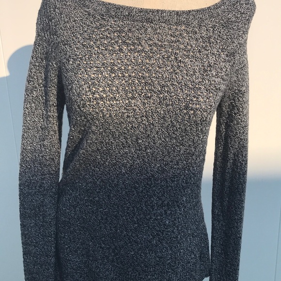 Small gray American Eagle sweater - Picture 2 of 5